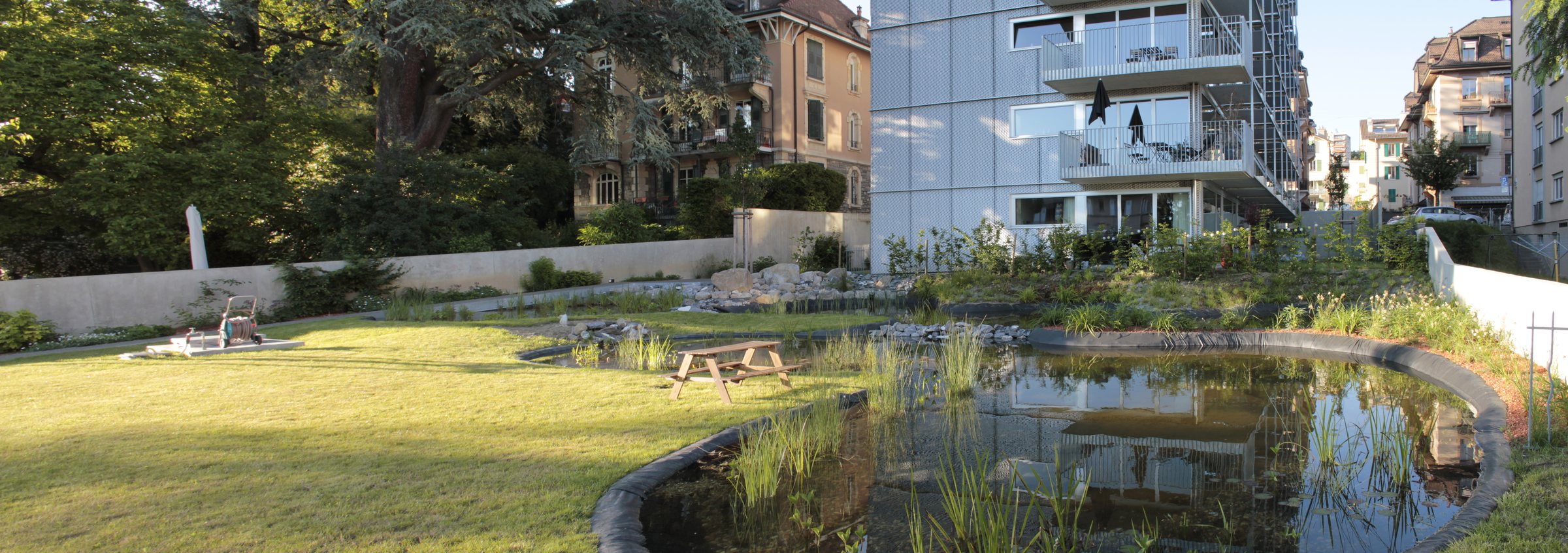 Garage et jardin des Bergières
